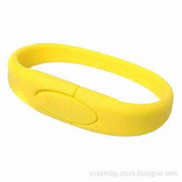 Wristband USB drive, no external power required